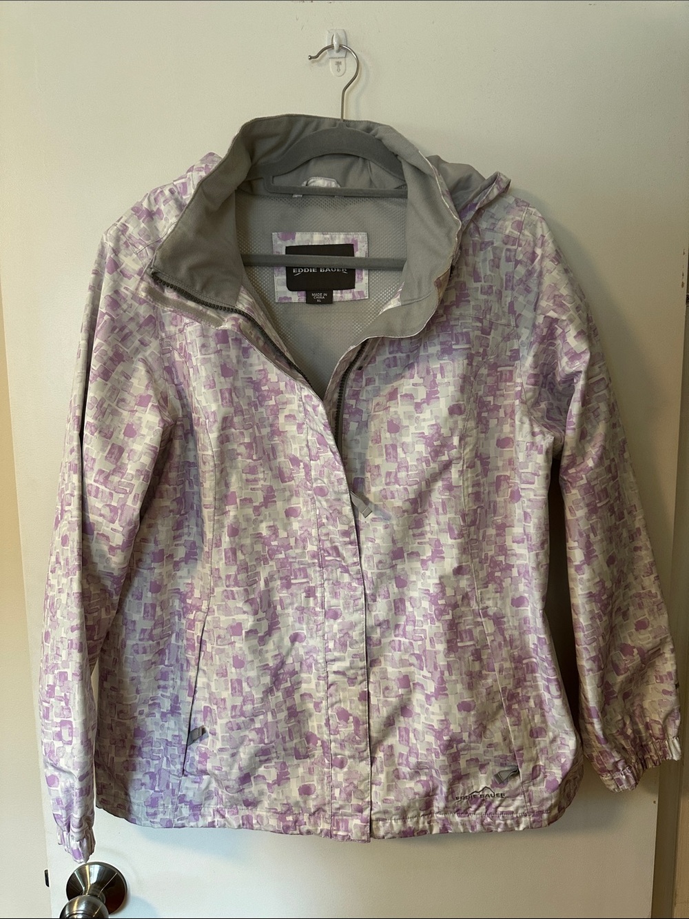 Eddie Bauer Lavender & Light Gray Patterned Hooded Jacket